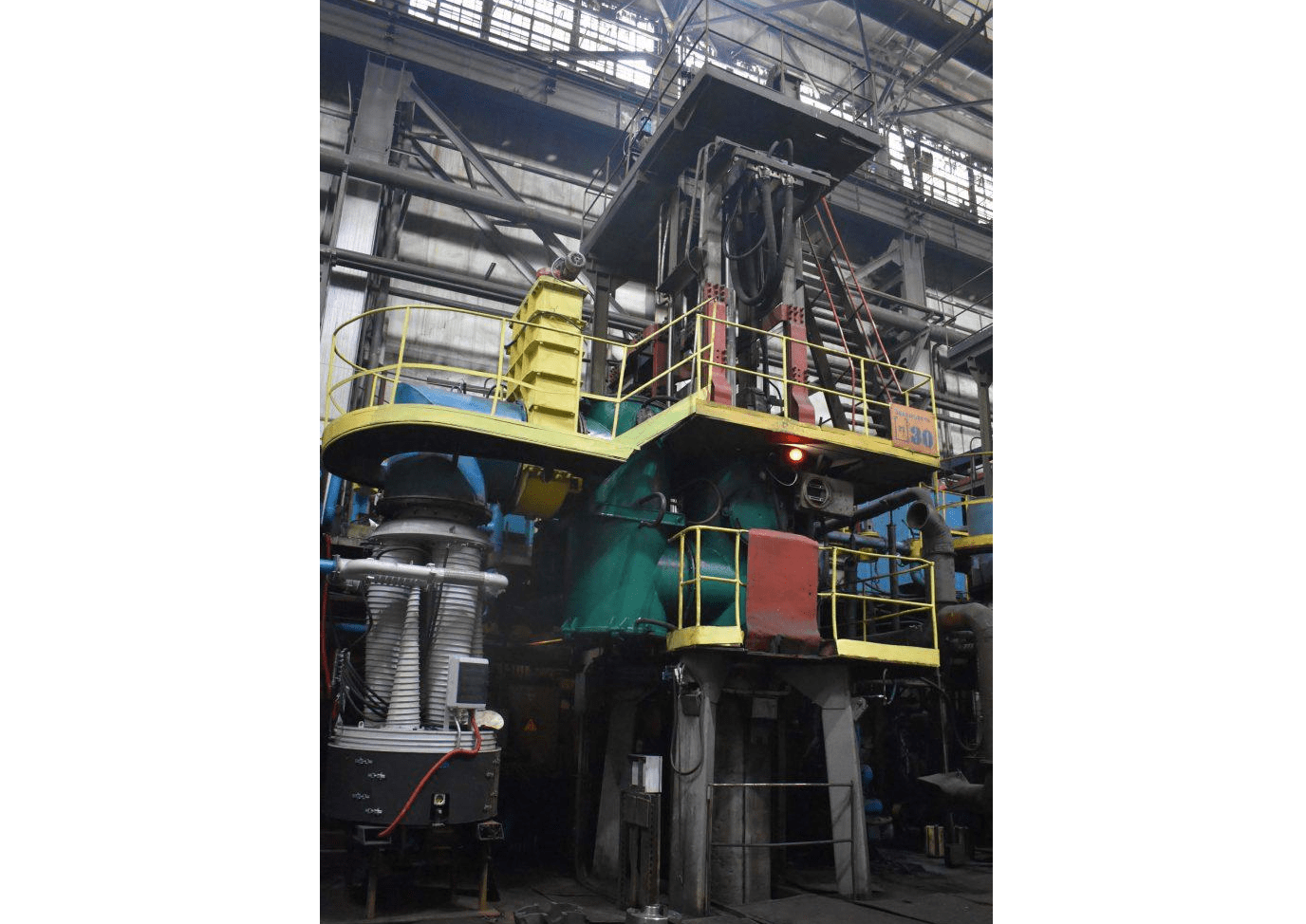 На Златоустовском металлургическом заводе продолжается реализация программы технического перевооружения
